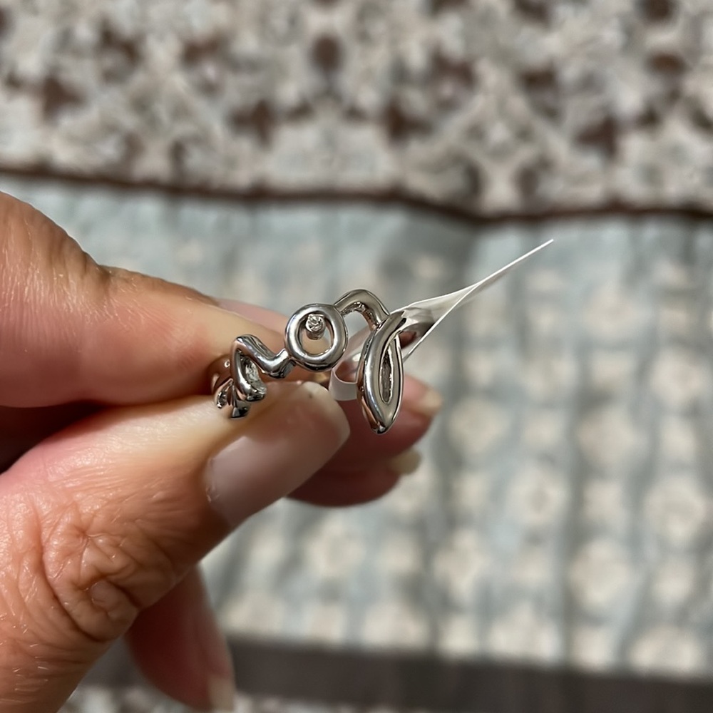 Love ring - Picture 4 of 4